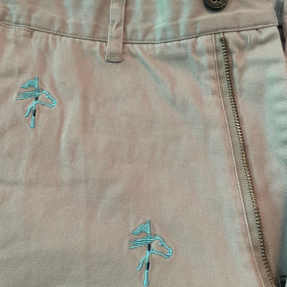 Beige shorts with Embroidered Horse Racing Blue Design
